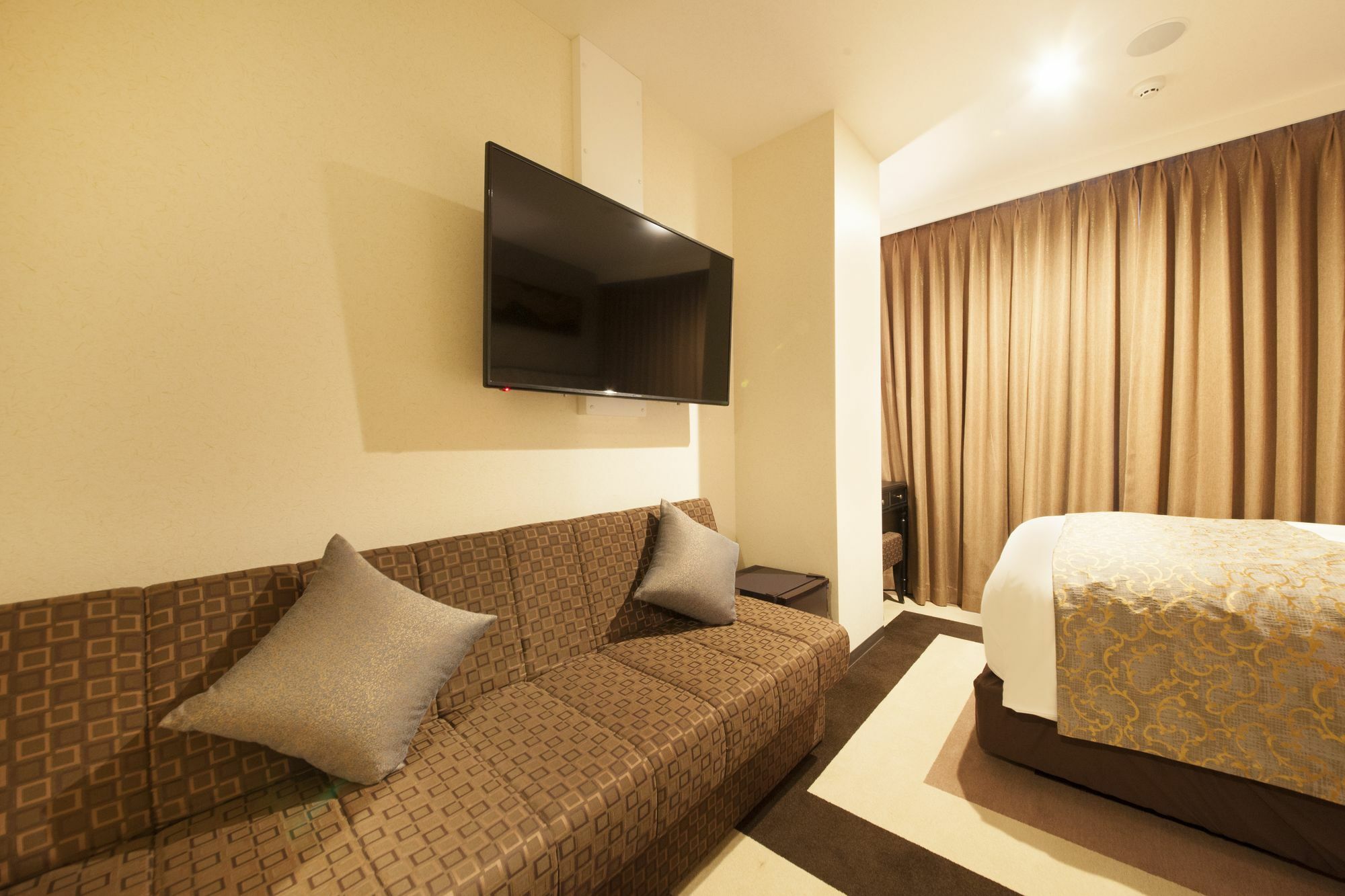 טוקיו Centurion Hotel&Spa Ueno Station מראה חיצוני תמונה